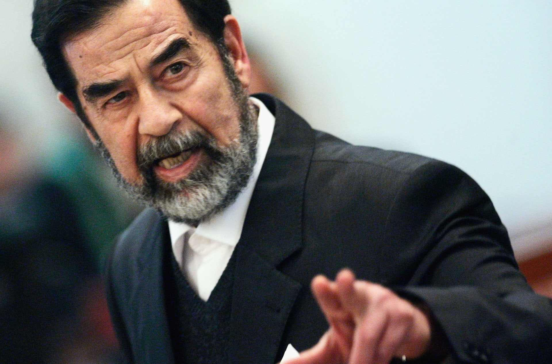 محاكمة الديكتاتور صدام حسين