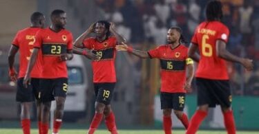 جنوب أفريقيا ضد أنغولا
