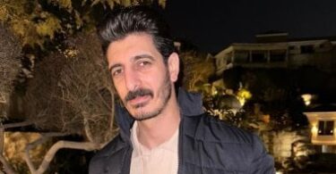 شاكر