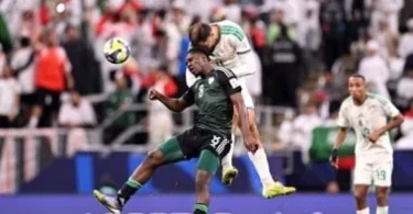 الجزائر ضد الإمارات