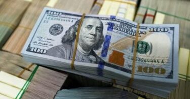 سعر الدولار اليوم البنك - تفاصيل الخبر