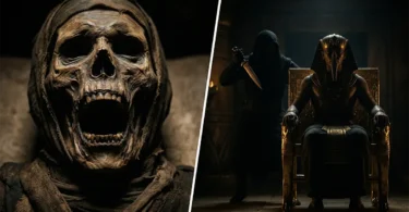 صورة من فيلم وثائقي يكشف سر المومياء الصارخة والجريمة التي دبرها الأمير بنتاور ضد رمسيس الثالث.