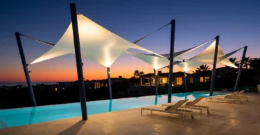 مظلات شد إنشائي - مشروع تنفيذ Bomba Now لتظليل Pool Deck كومباوند فاخر في مصر