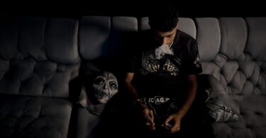 عفروتو ڤار - تفاصيل الخبر