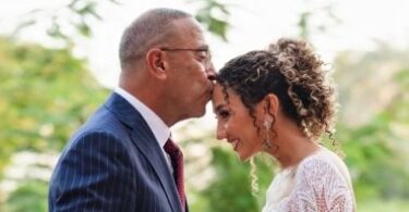 الكسندر الن - تفاصيل الخبر